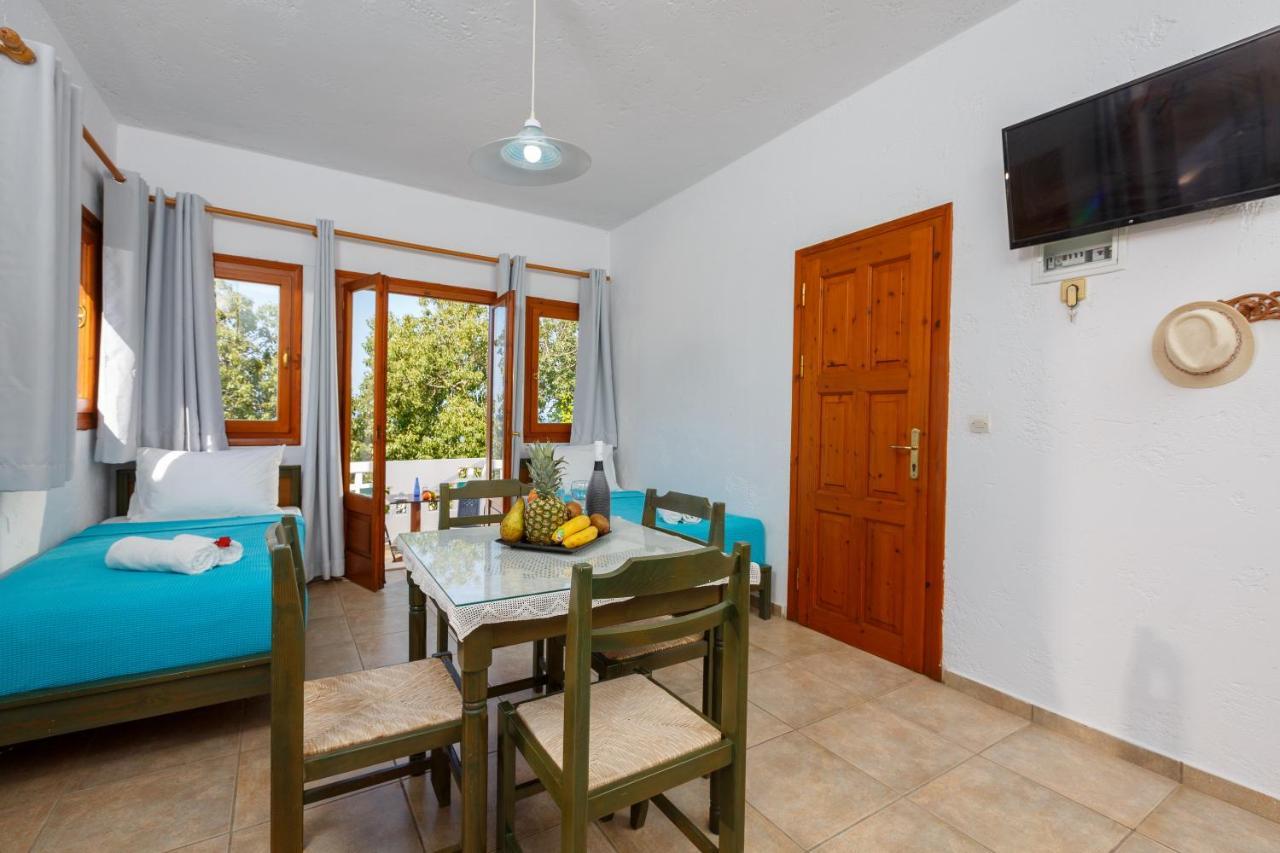 Romantica Hotel Apartments Hersonissos  Ngoại thất bức ảnh